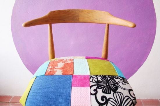 A cadeira forrada com patchwork deixa qualquer ambiente muito mais interessante e diferenciado (Foto: Divulgação)