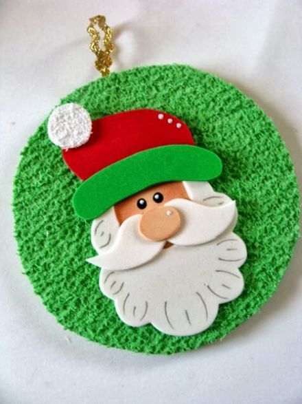 Faça este artesanato de Natal com DVD e receba muitos elogios (Foto: Divulgação)