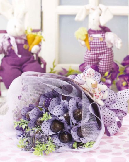 Este buquê de chocolate faz muito sucesso e é muito fácil de ser feito (Foto: Divulgação)