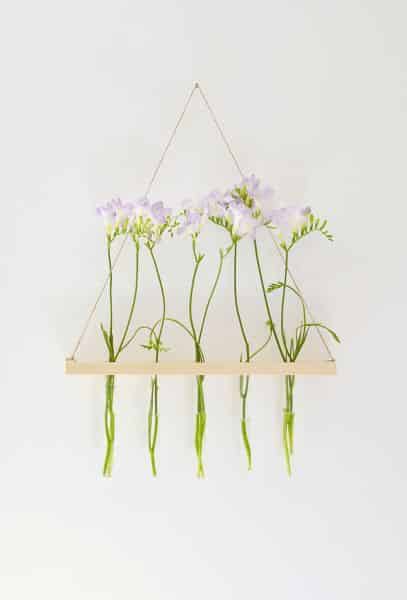 Este suporte de madeira para flores pode ter o estilo e o tamanho que você quiser (Foto: burkatron.com)