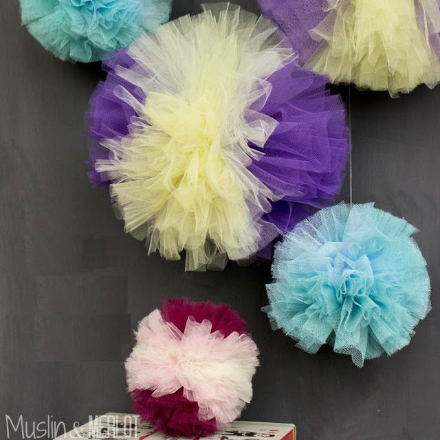 Pompom com Tule Pompom com Tule