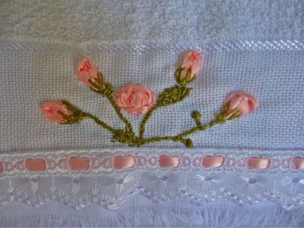 Dicas de Artesanato com Fita de Cetim Dicas de Artesanato com Fita de Cetim