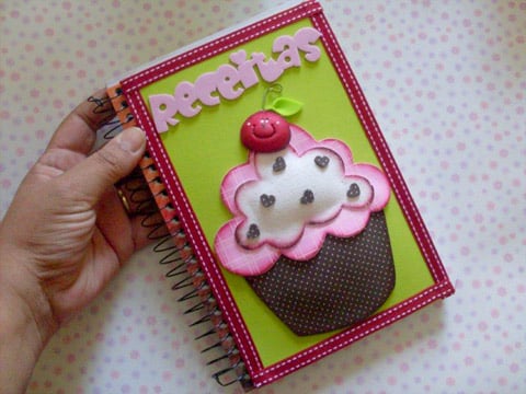 Este caderno de receita para dias das mães, por ser lindo é muito versátil, pois você pode presentear quem quiser (Foto: Divulgação)