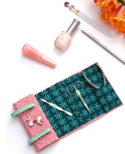 O kit manicure para dia das mães é ótima opção de presente, bonito e barato (Foto: Divulgação)