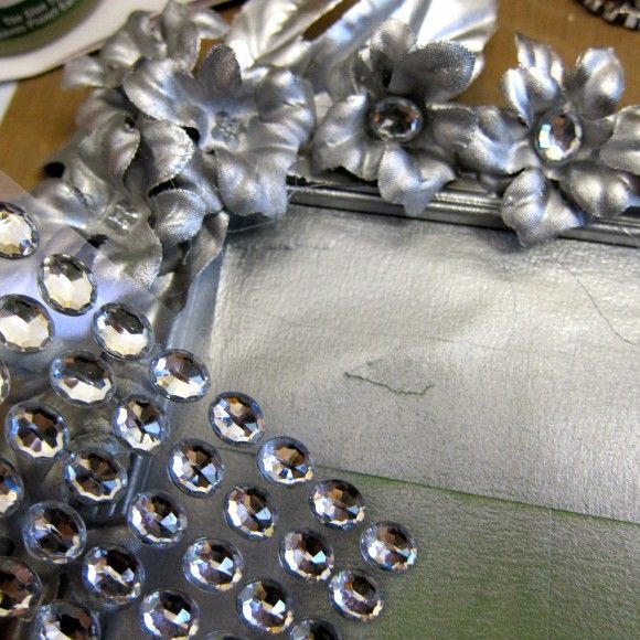 (Foto: dollarstorecrafts.com)