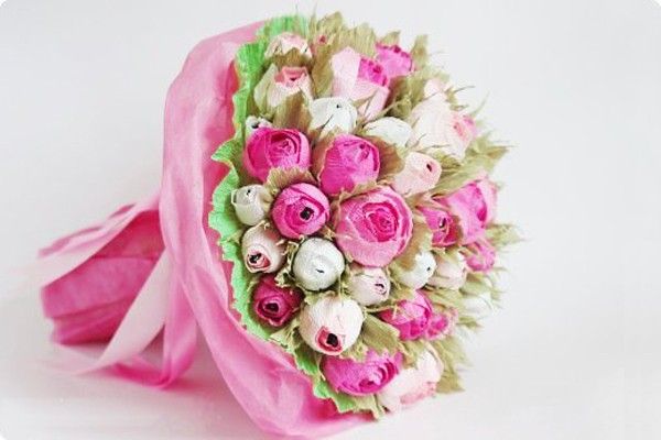 Flor com bombom dentro é linda, deliciosa e encanta a todos (Foto: coolcreativity.com)