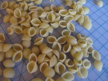 Sugestão de Artesanato com Macarrão Sugestão de Artesanato com Macarrão