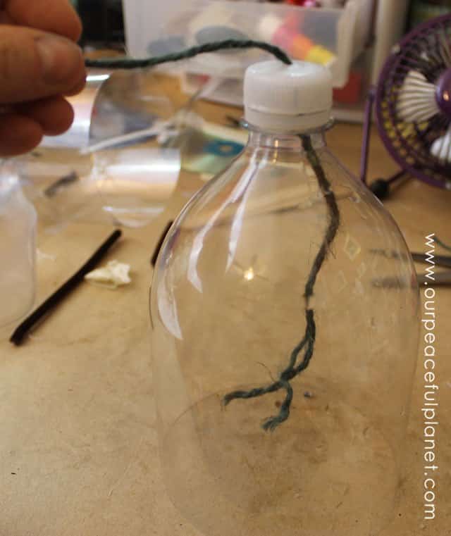 Passo a Passo de Vasos de Plantas com Garrafa Pet Passo a Passo de Vasos de Plantas com Garrafa Pet