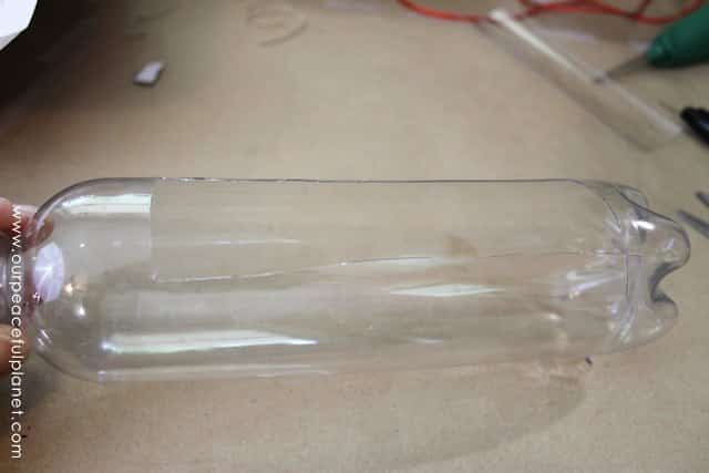 Passo a Passo de Vasos de Plantas com Garrafa Pet Passo a Passo de Vasos de Plantas com Garrafa Pet