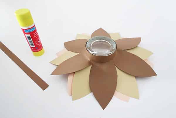 Aprenda como Fazer um Porta Vela de Flores Aprenda como Fazer um Porta Vela de Flores