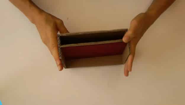 Caixa de Bijuterias com Papelão Caixa de Bijuterias com Papelão