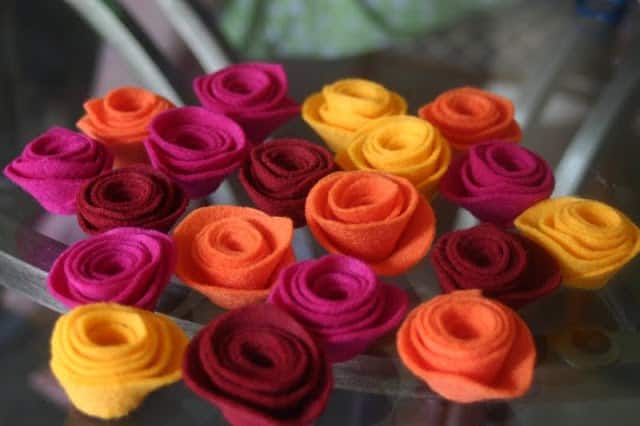 Dicas de Topiaria com Flores de Feltro Dicas de Topiaria com Flores de Feltro