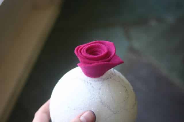 Dicas de Topiaria com Flores de Feltro Dicas de Topiaria com Flores de Feltro