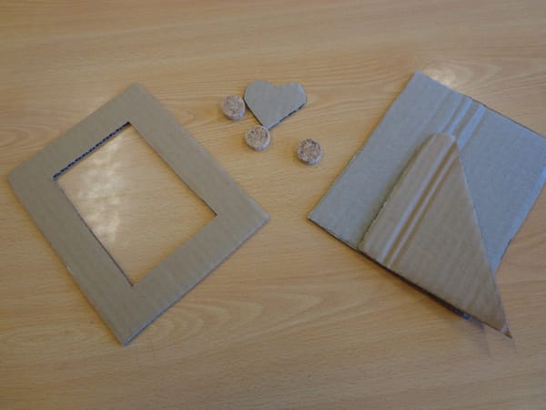 Dicas de Porta-Retrato com Papelão Dicas de Porta-Retrato com Papelão