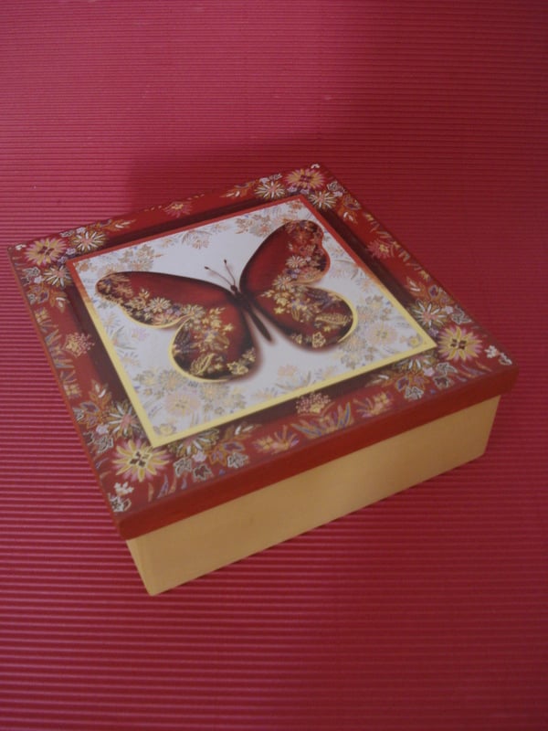 Dicas de Decoupage em Madeira Dicas de Decoupage em Madeira
