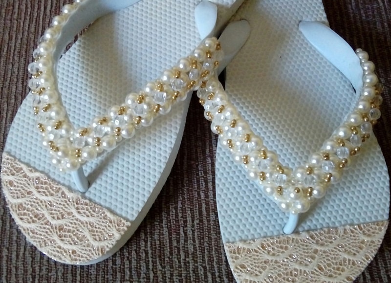 chinelo bordado com renda chinelo bordado com renda