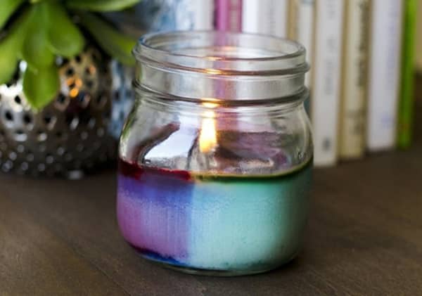 vela artesanal com duas cores vela artesanal com duas cores