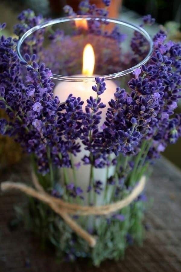 vela artesanal no copo com flor vela artesanal no copo com flor