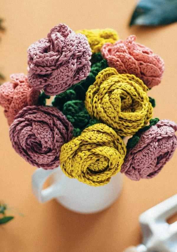 arranjo de flores de croche