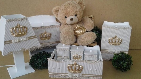 kit-higiene-bebe-coroa-neutro