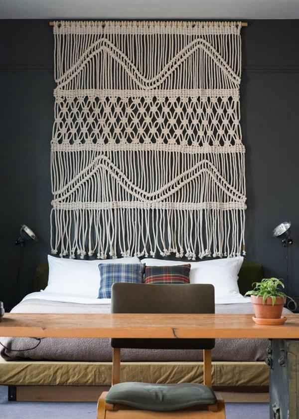 macrame decorando parede do quarto