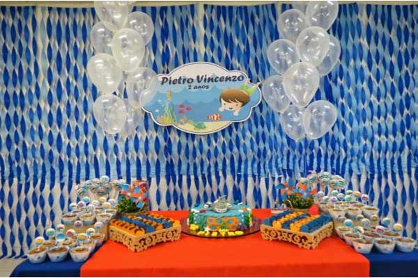 Cortina de papel crepom azul