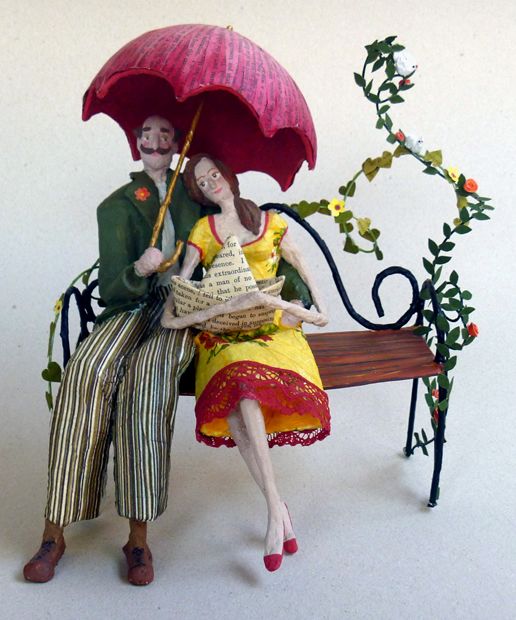 casal de papel machê casal de papel machê