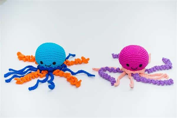 agua viva amigurumi