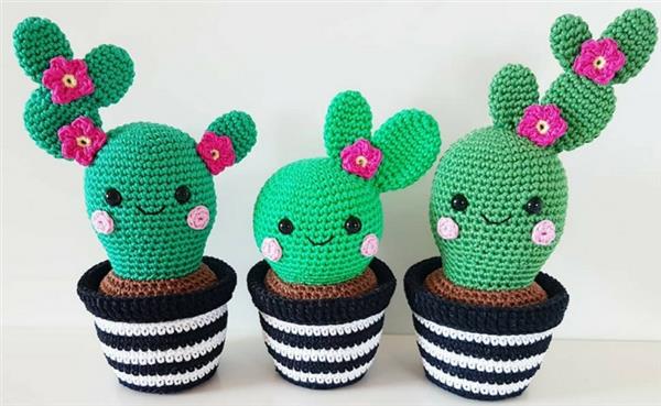 cacto amigurumi
