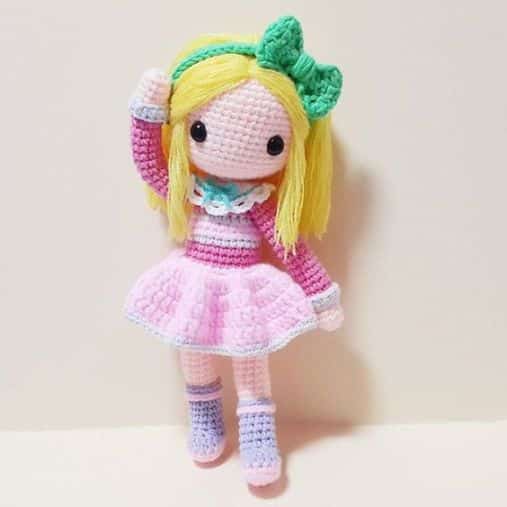boneca loira