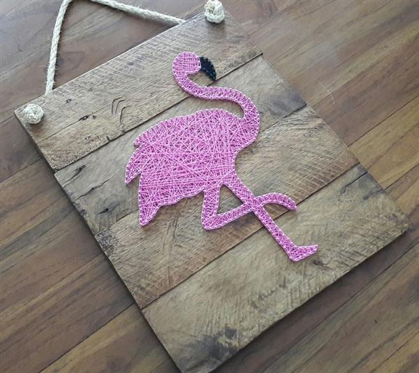 quadro de linhas e pregos