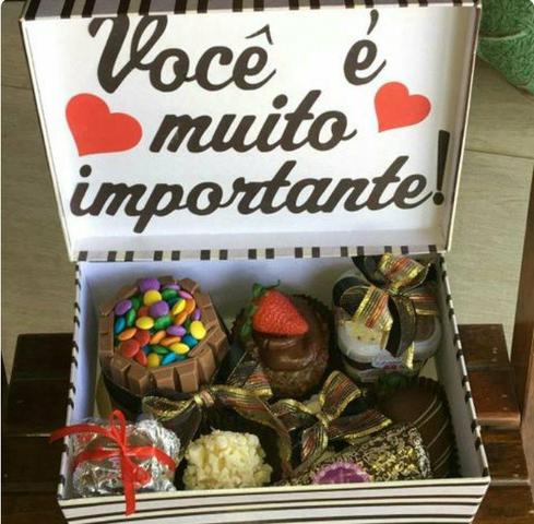 festa na caixa personalizada