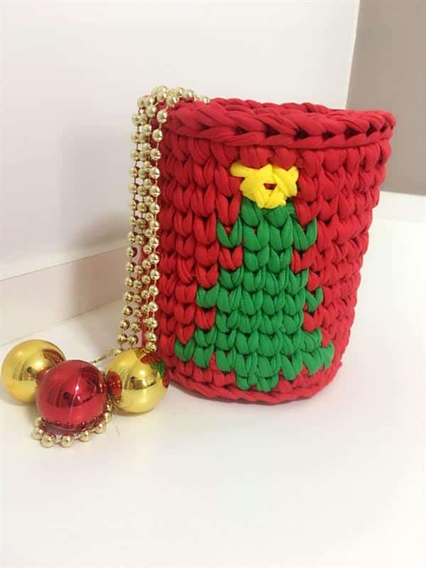 porta treco de natal de croche