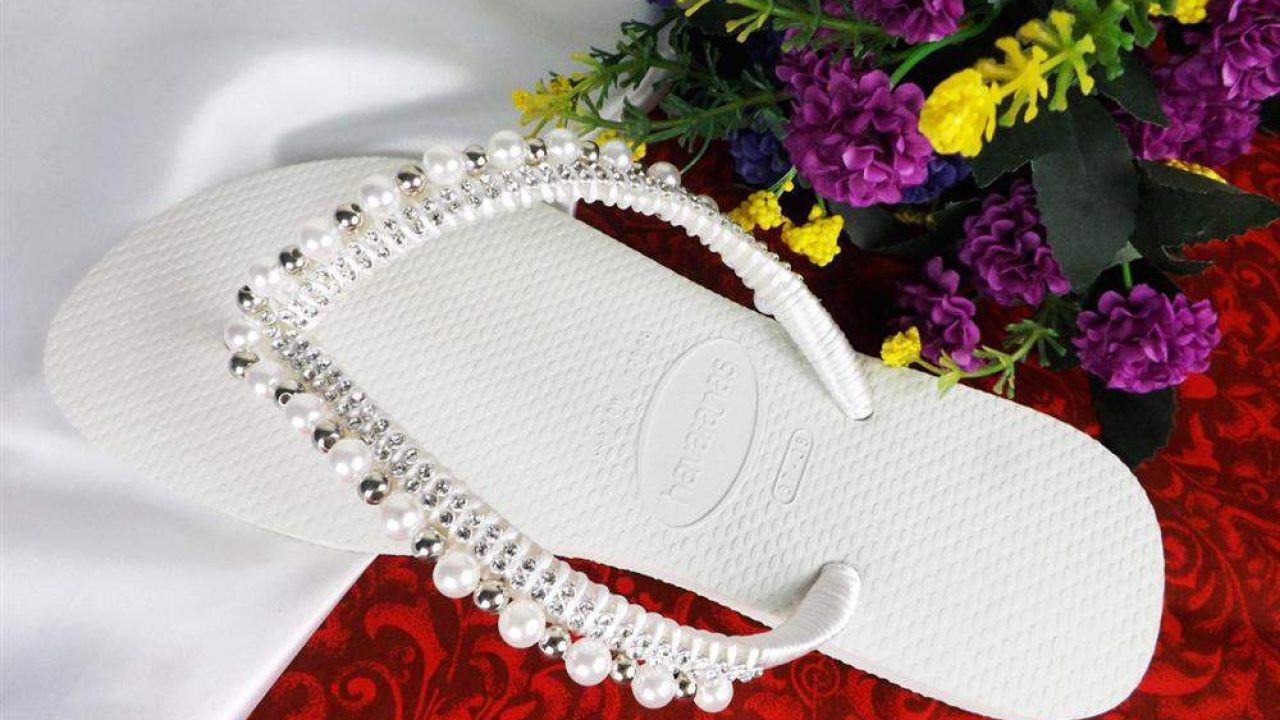 sandalias havaianas decoradas para noivas