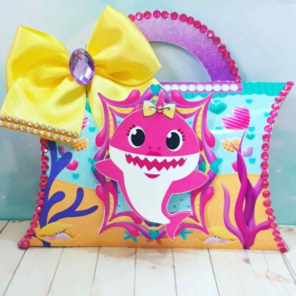 lembrancinha baby shark rosa