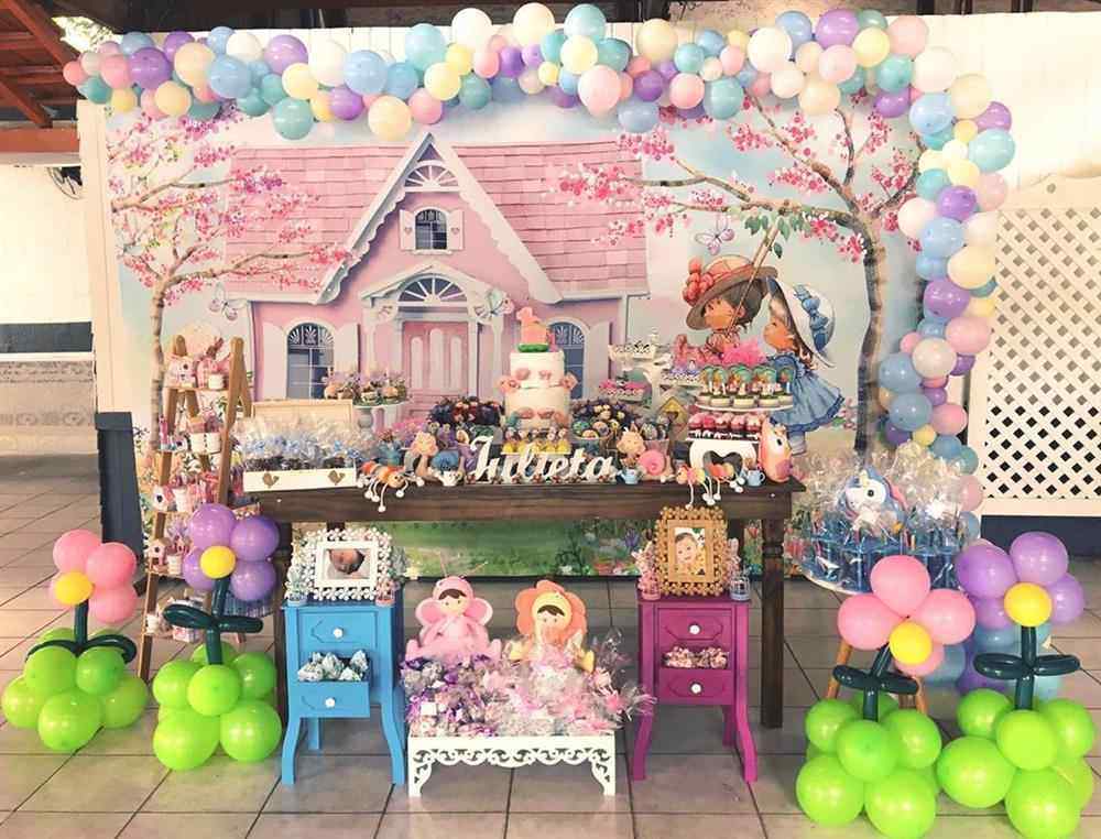 festa jardim com balões