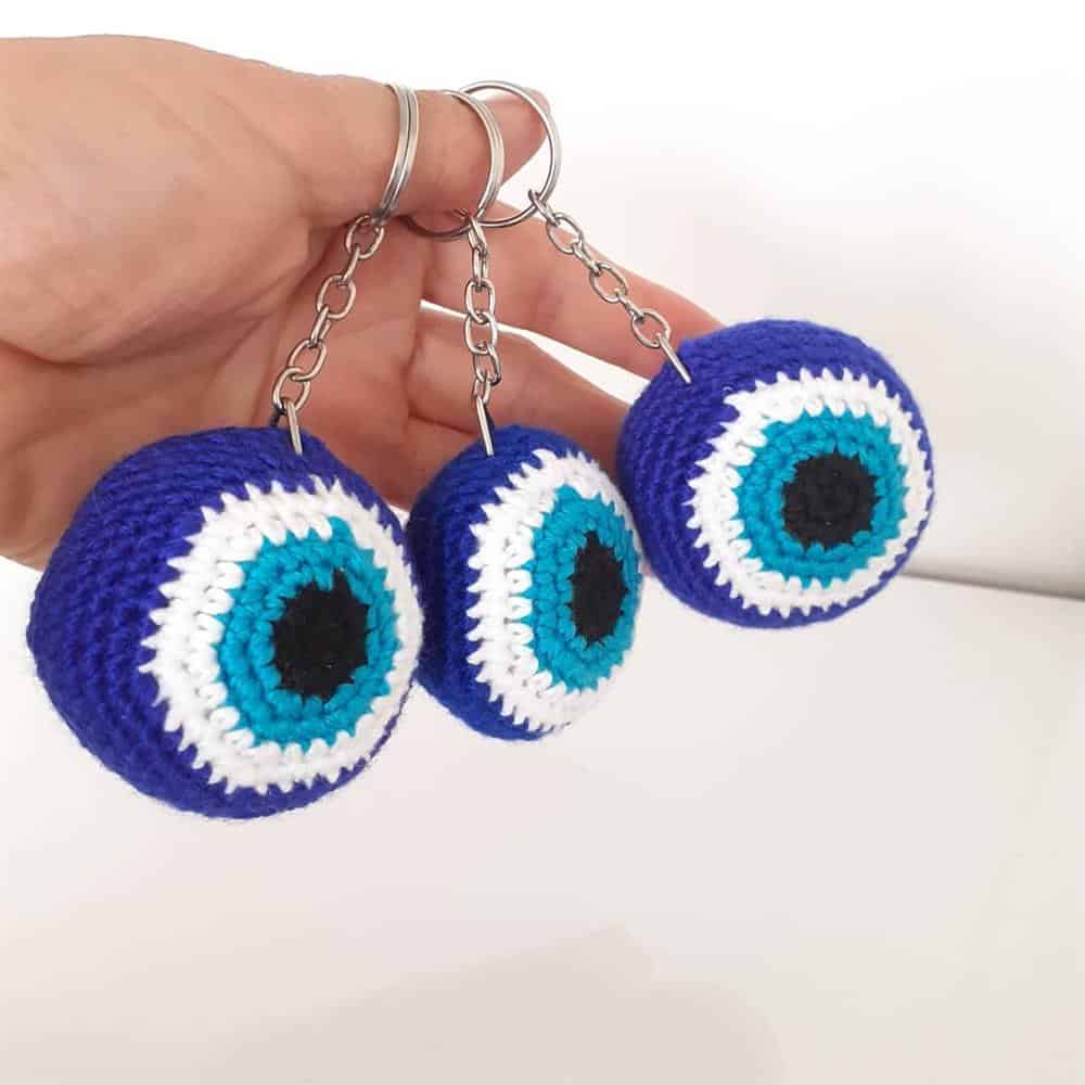 olho grego amigurumi