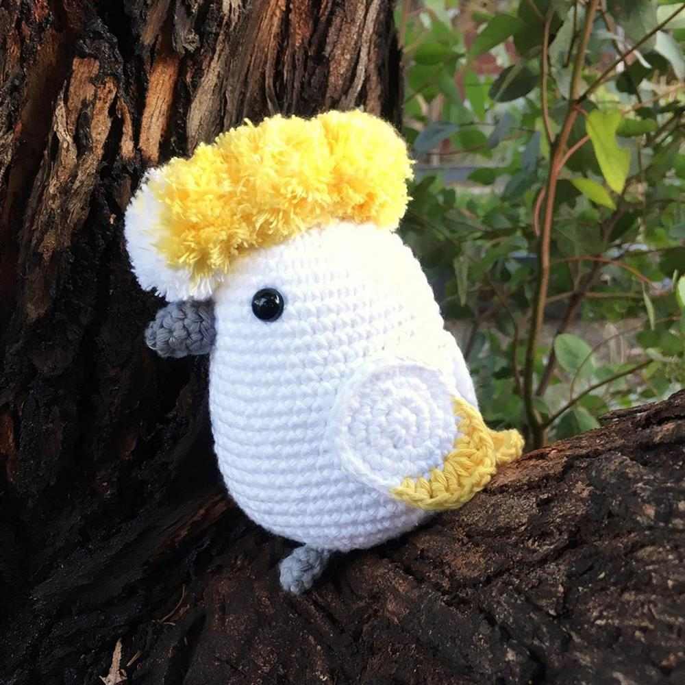 cacatua amigurumi simples