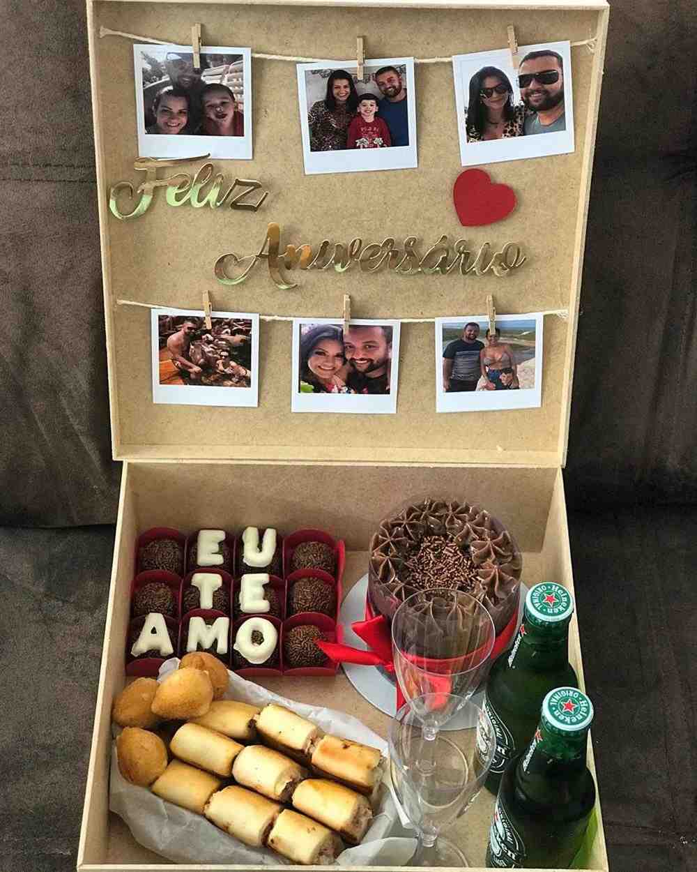 varal de fotos feliz aniversario