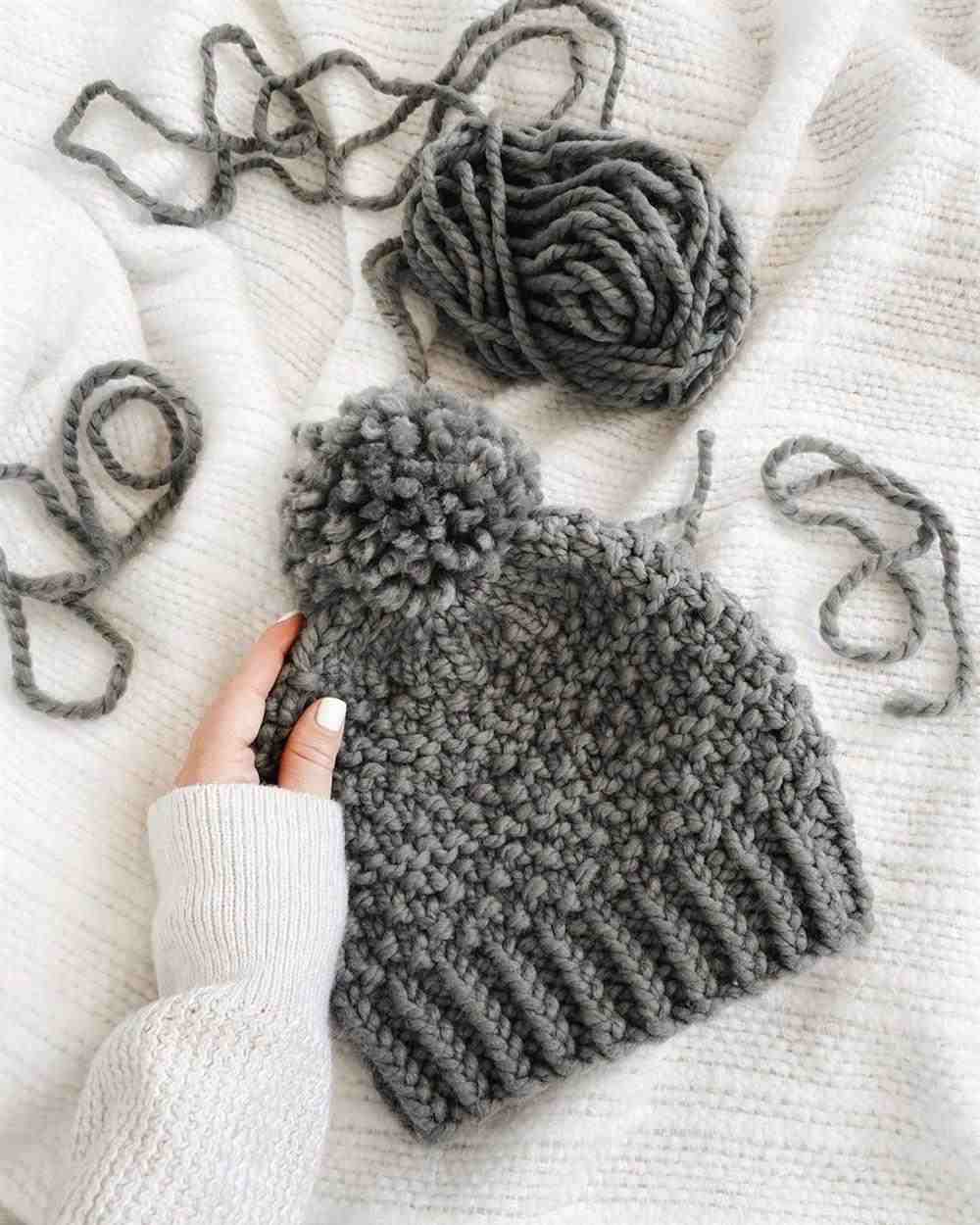 touca de inverno cinza