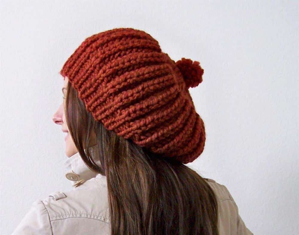 touca de trico com pompom
