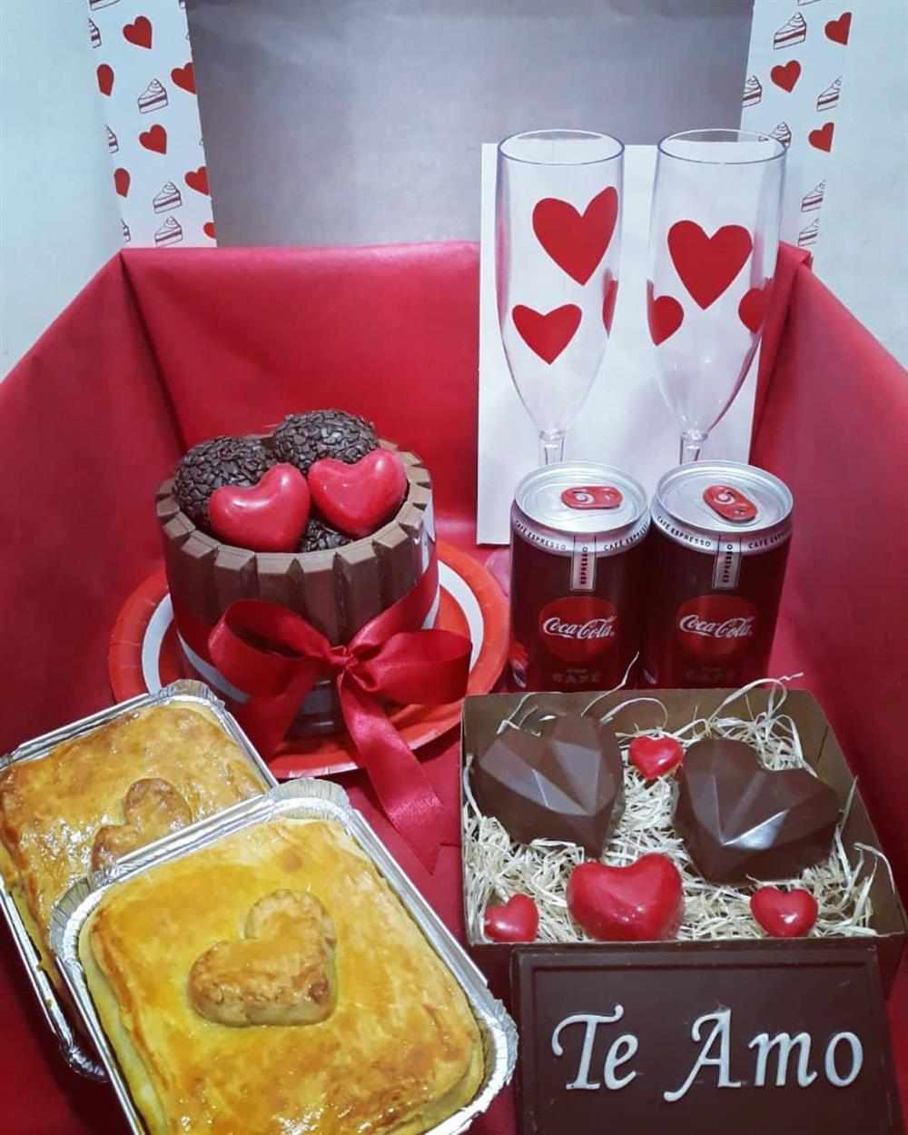 caixa com chocolates personalizados