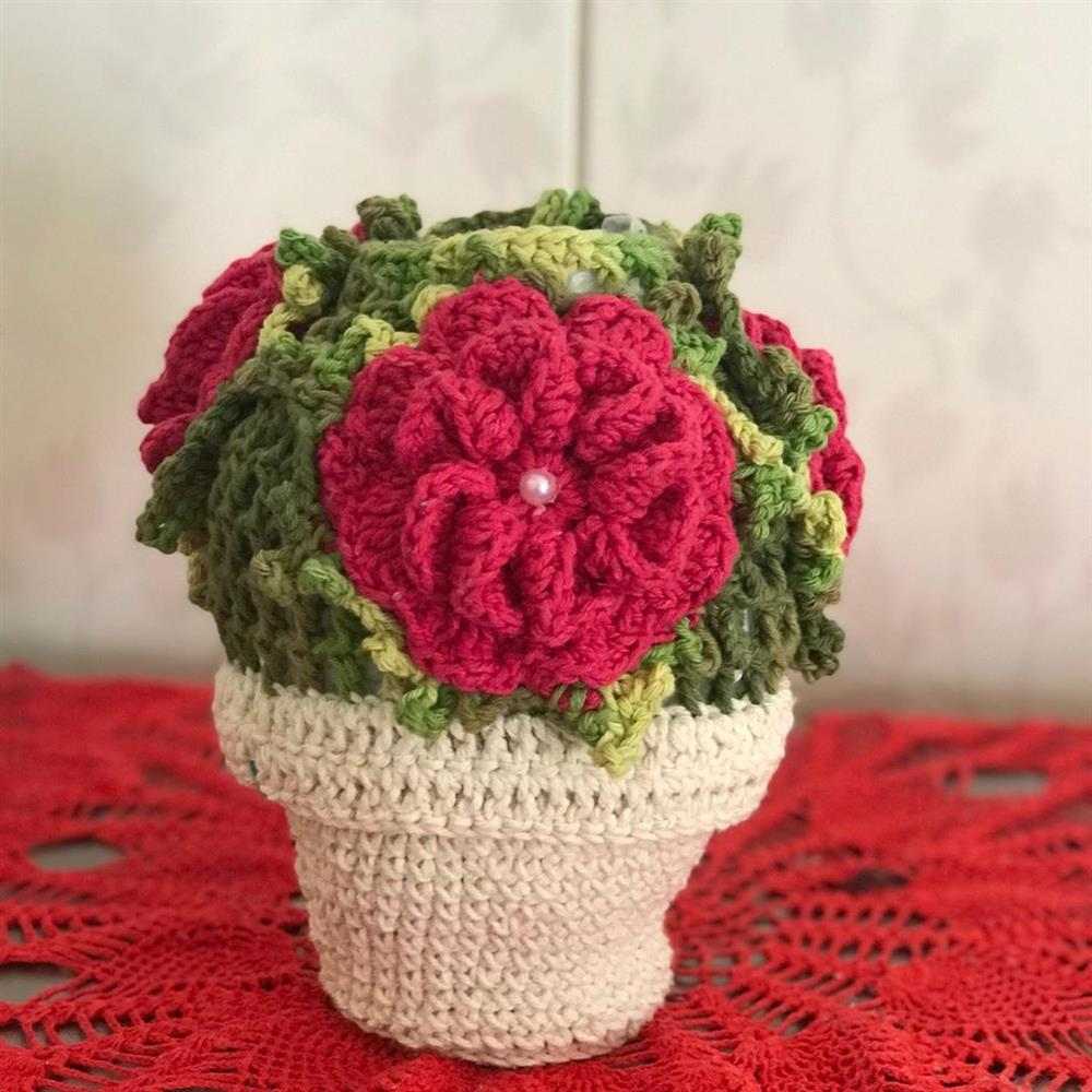 vaso de flores de croche