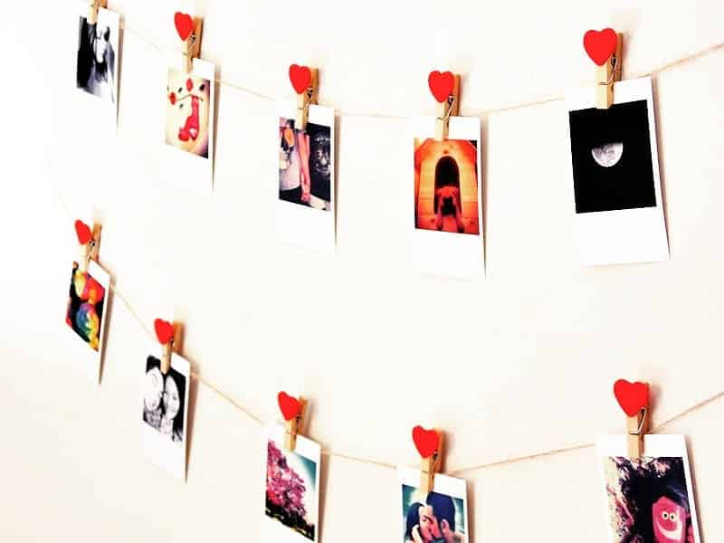 varal de fotografias com coração