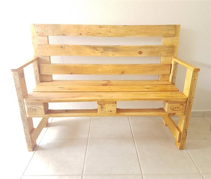 banco de pallet de madeira