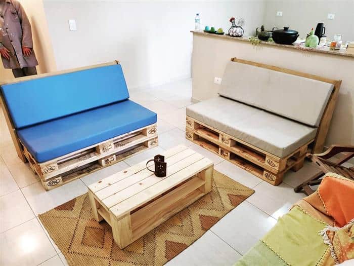 mesa e banco de pallet