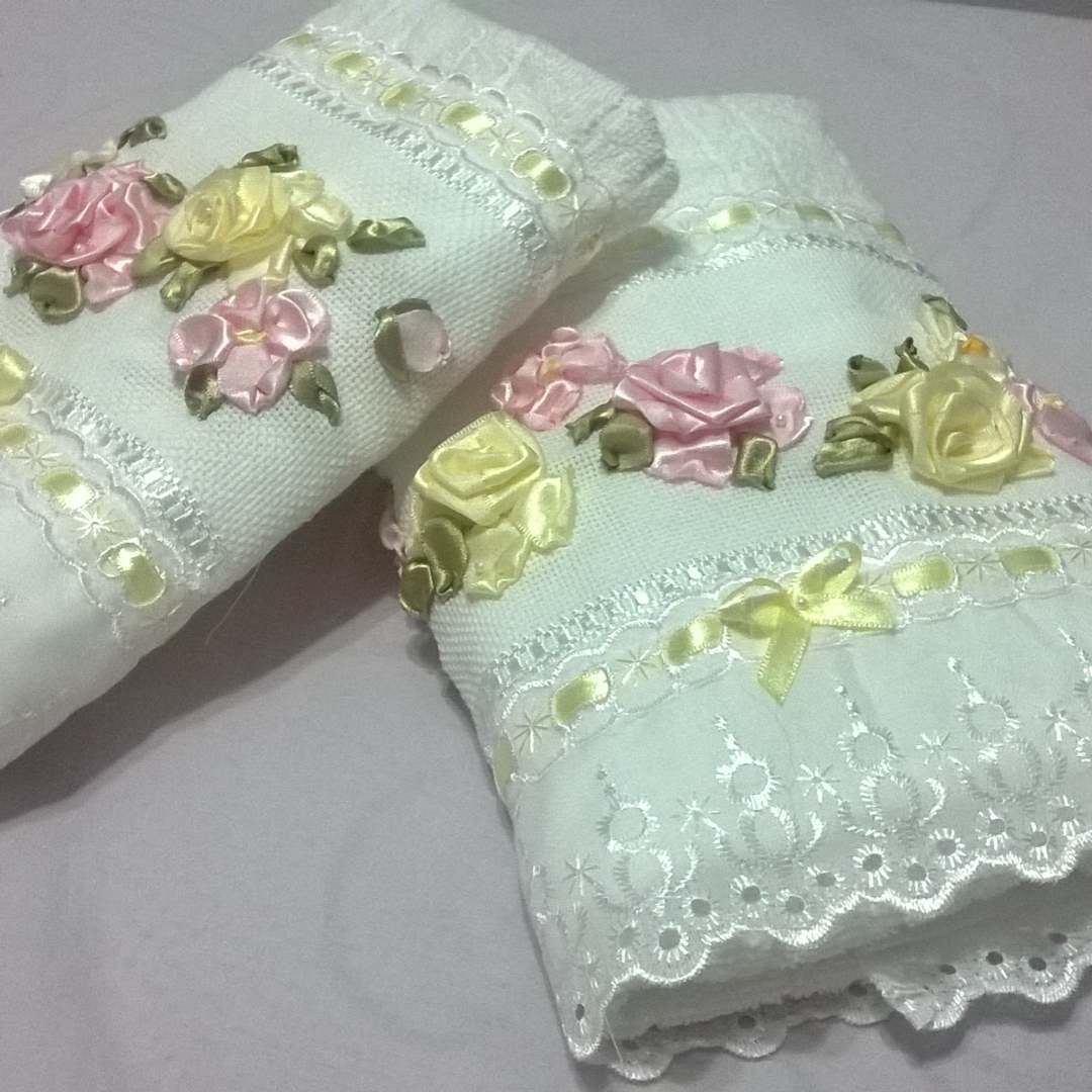 toalhas bordadas em vagonite