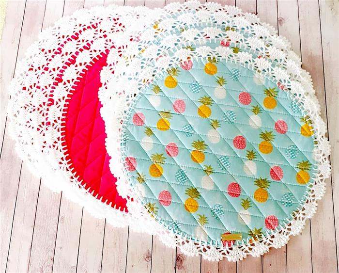 sousplat com bico de croche