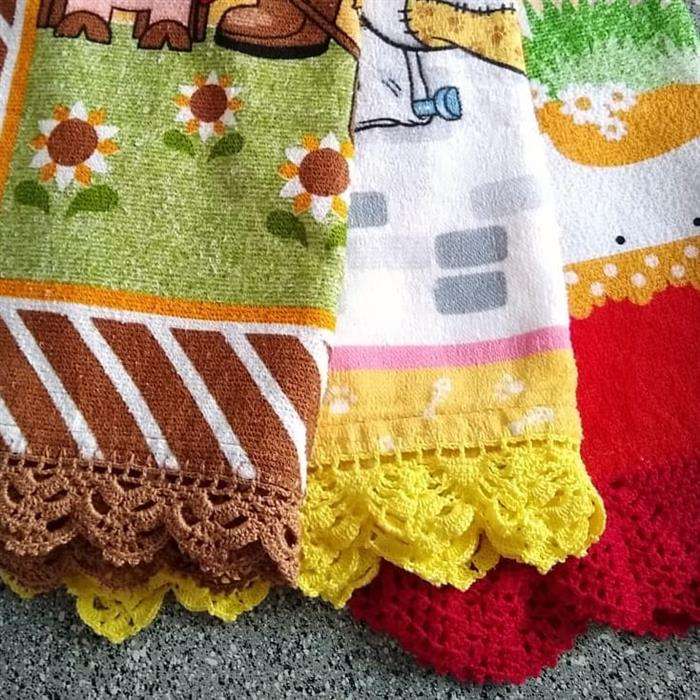 bico de croche babado