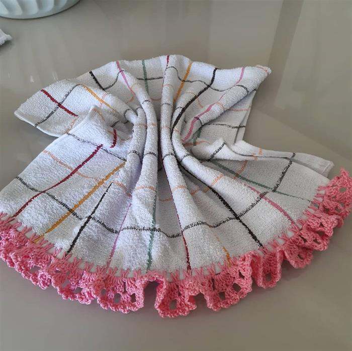 bico de croche babado